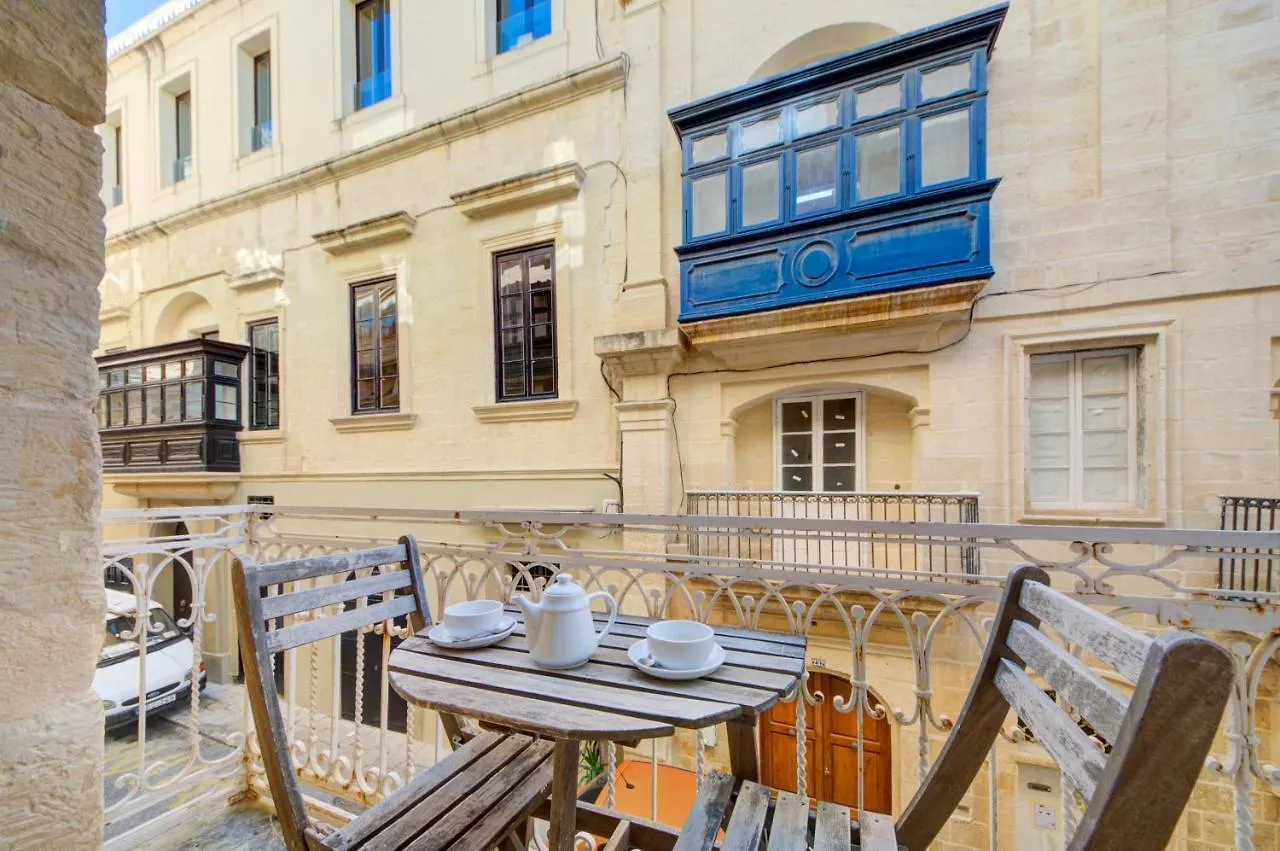 Tritoni Harbour Suites - Valletta